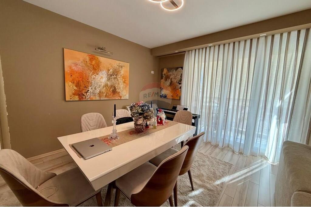 Shitet apartament 2+1+2 tek Kompleksi AnnA