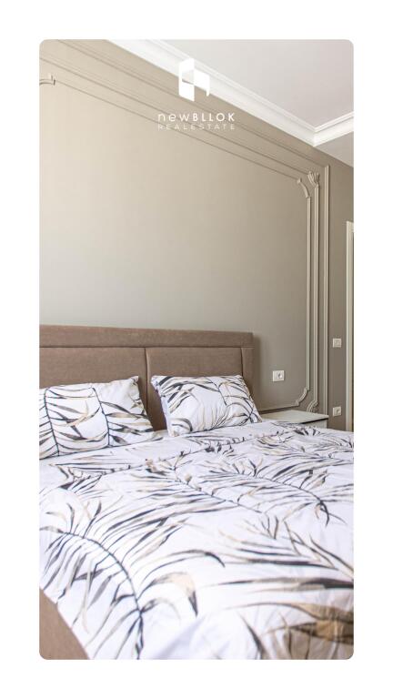 Central Glamour jepet me qira : 2+1+2wc &   *|| 1,500€/muaj ||*( 📍Qender - Rr. e Barrikadave | 150m Nga 15 Kateshi ) - Apt Me Investim Premium **50k Euro Kosto | Projektuar Dhe Arreduar Me Arkitekt | Parket, Elektroshtepiake, Mobilim Dhe Cdo Detaj I Cilesise Me Te Larte | Ndricim Ideal | Sistem Qendror Ngrohje Ftohje | Ballkon Me Pamje Nga Rr. E Barrikadave | Tualetet Me Hidrosanitare Inkaso | Te Gjitha Instalimet E Reja