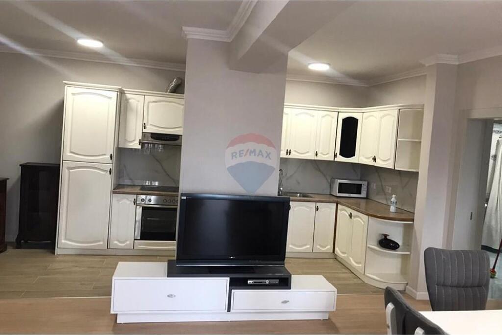 Apartment For Rent, Skenderbej Square, Tirana!