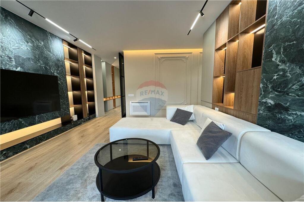 Apartment 2+1 for rent Barrikadave St.!
