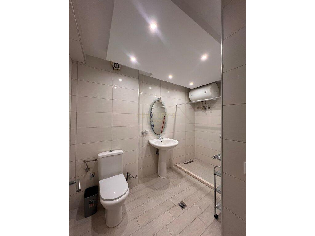 Apartment 3+1+2 for Rent in the Center, near the Square🏙️ – Tirana