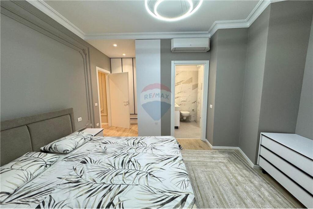 Apartament 2+1 me qira Rr.Barrikadave