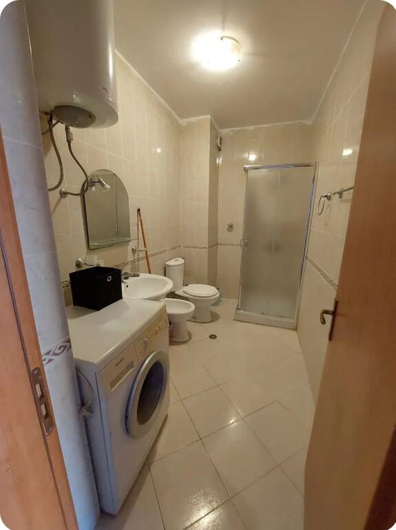 Appartamento 1+1+1 Balcone In Affitto