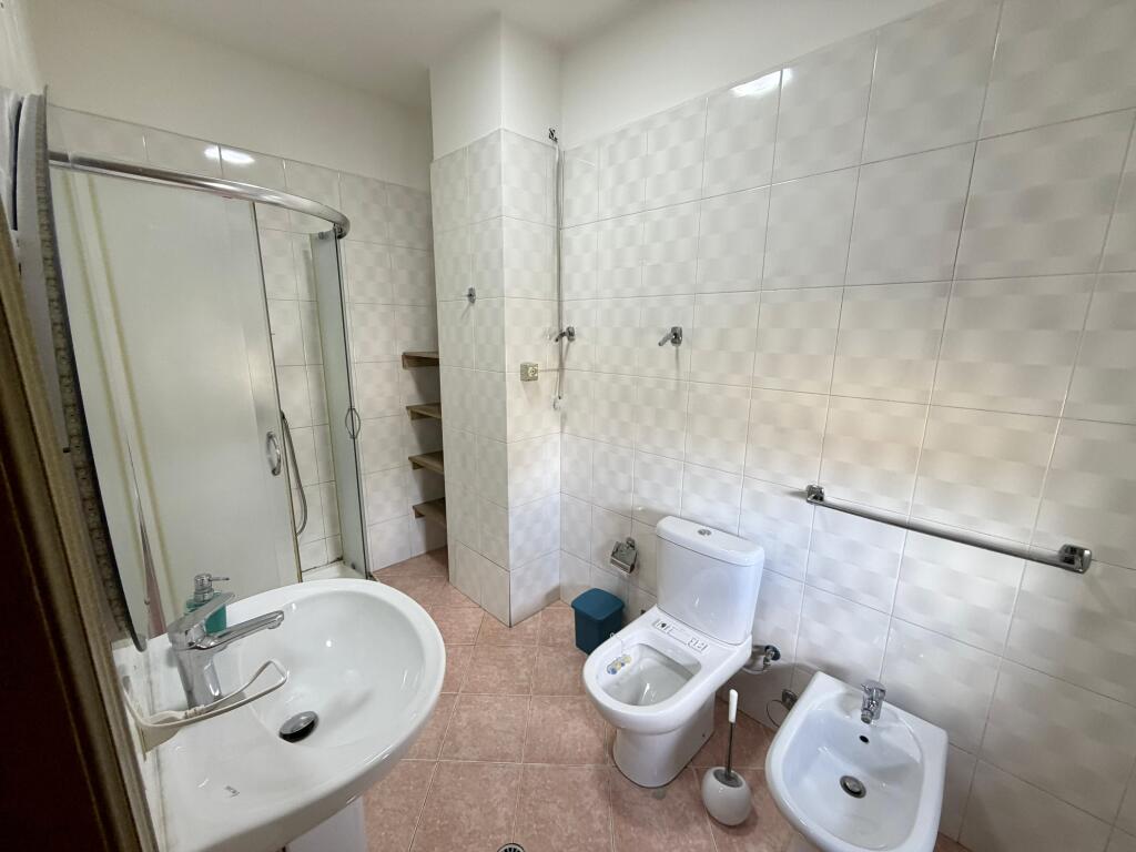 📣 AFFITTO Appartamento 2+1 Con 2 Bagni 📍 Yzberisht 🛣️ Via 3 Martiri ✨