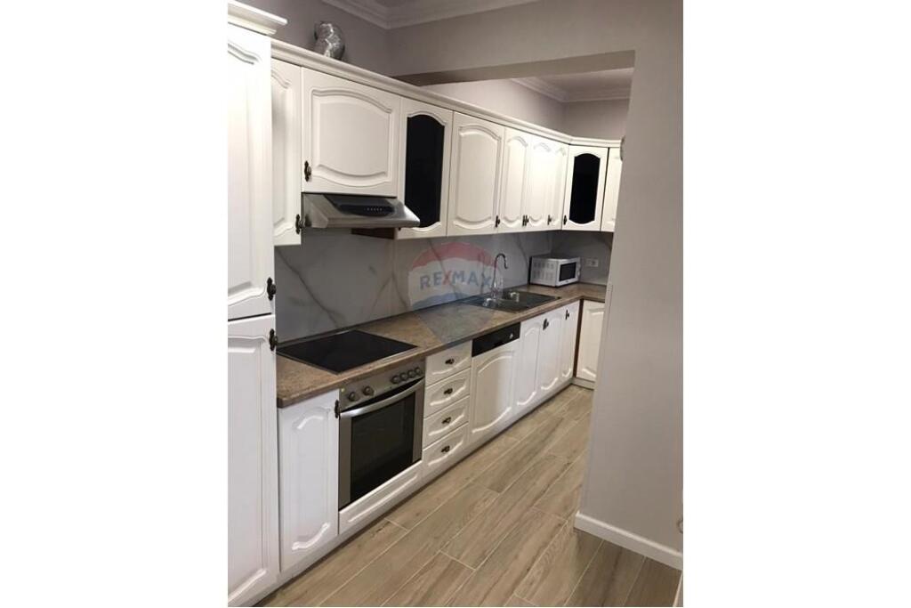 Apartment For Rent, Skenderbej Square, Tirana!