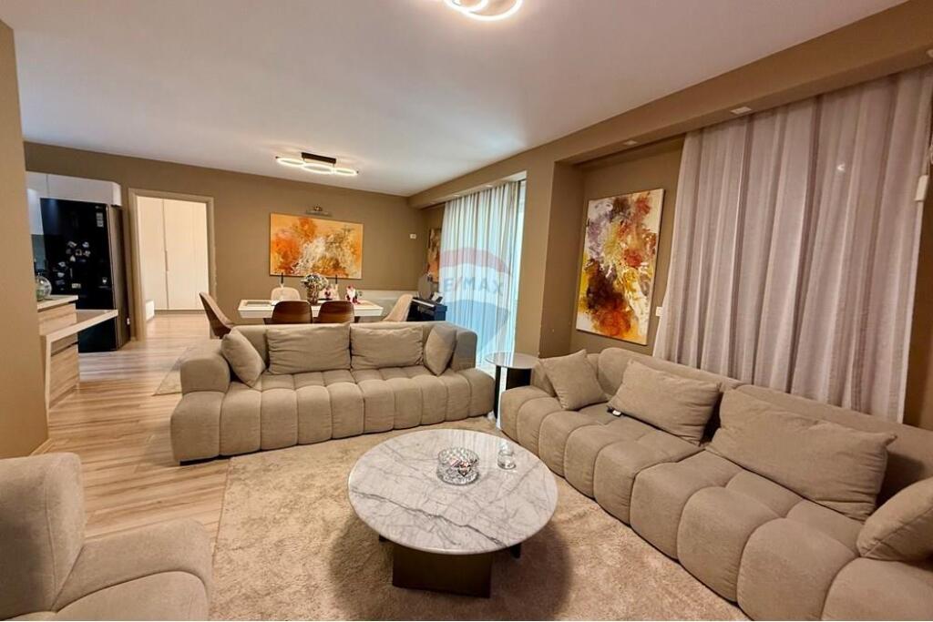 Shitet apartament 2+1+2 tek Kompleksi AnnA