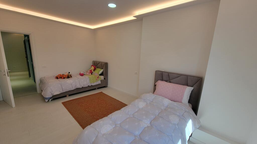 🏡 JEPET ME QIRA APARTAMENT 2+1 – TE UJËSIELLSI, DURRËS