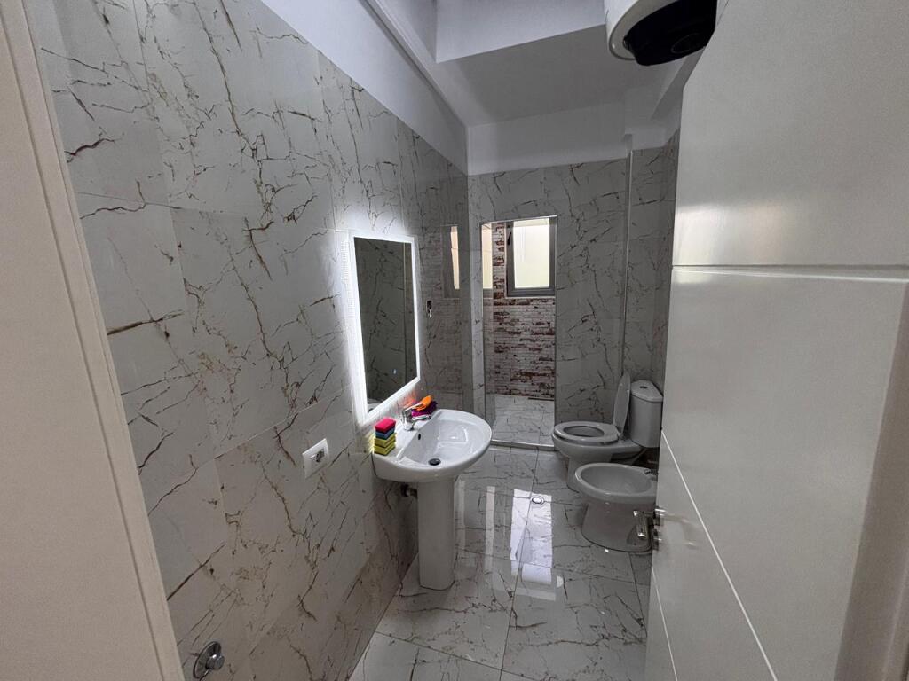 Apartment 1+1 for Rent Kaimi Complex Ali Demi Tirana