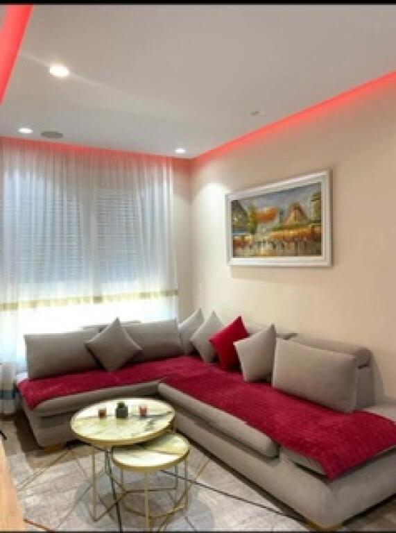 Apartmenti super I mobiluar 2+1 ne Ali Dem