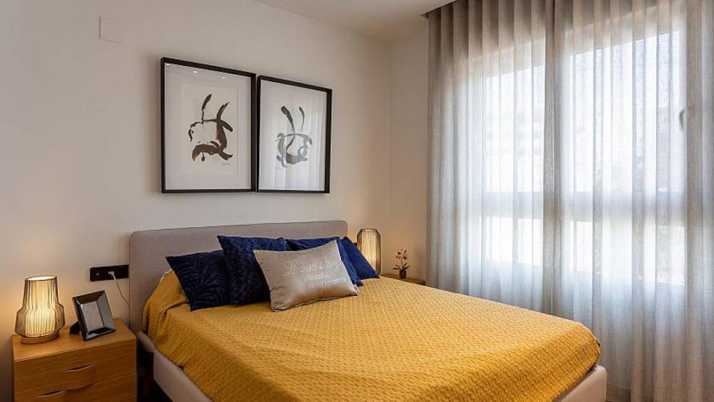 Apartament Me Qera 1+1 Ne Myslym Shyri (ID B211247) Tirane