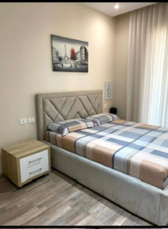 Apartmenti super I mobiluar 2+1 ne Ali Dem