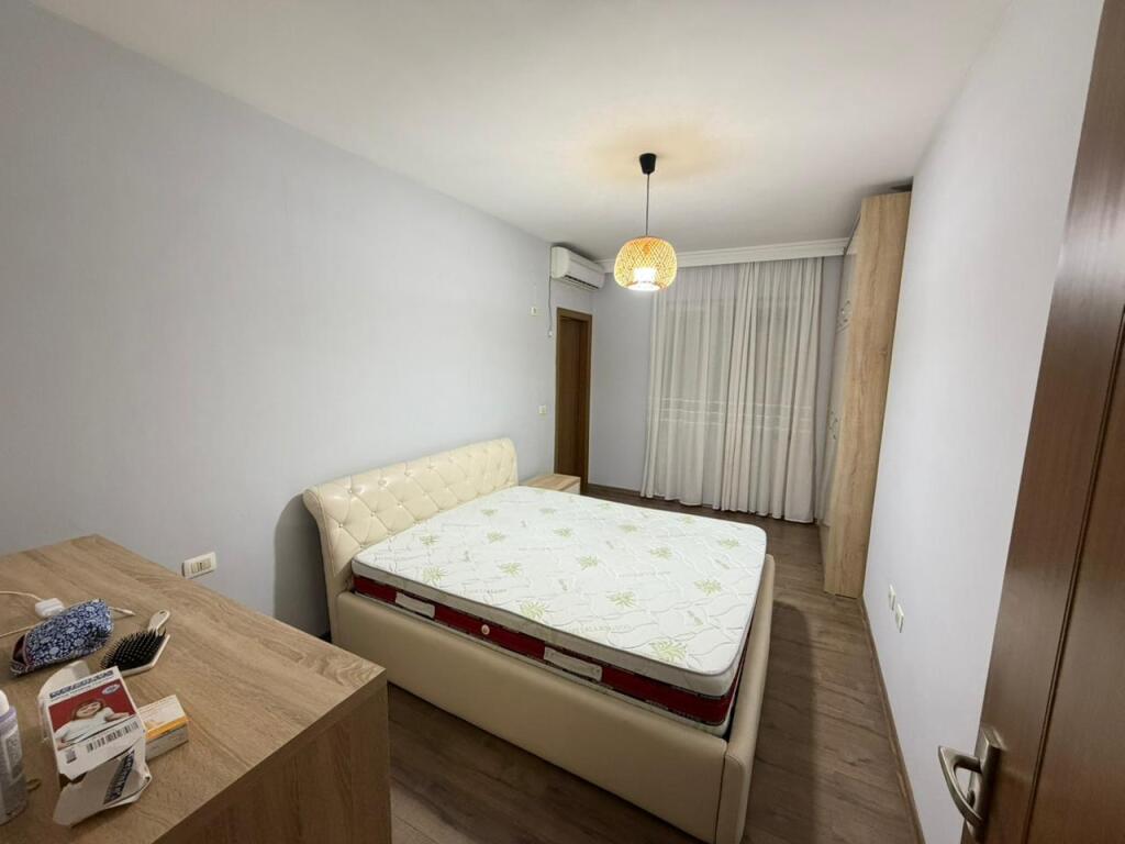 🏡 Appartamento 2+1+2 in Affitto 📍 Yzberisht, Via 3 Deshmoret, Tirana