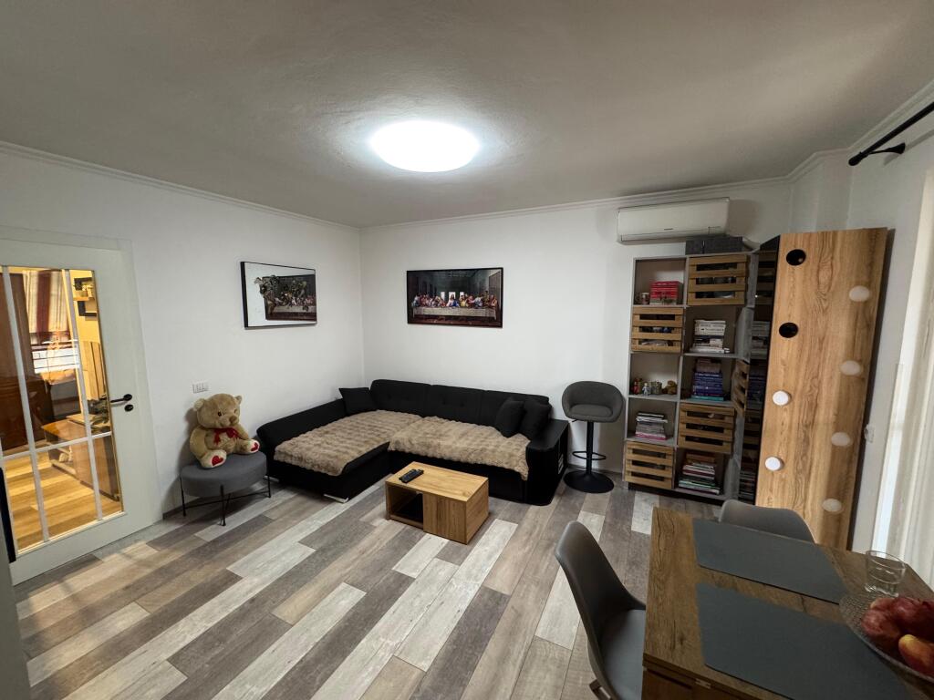 2+1 Apartment for Sale in Kodra e Diellit