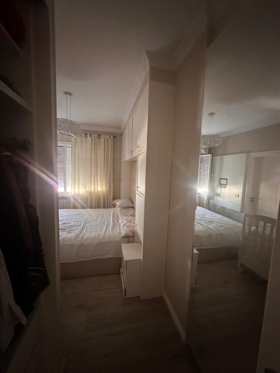 Apartament 2+1, Misto Mame!