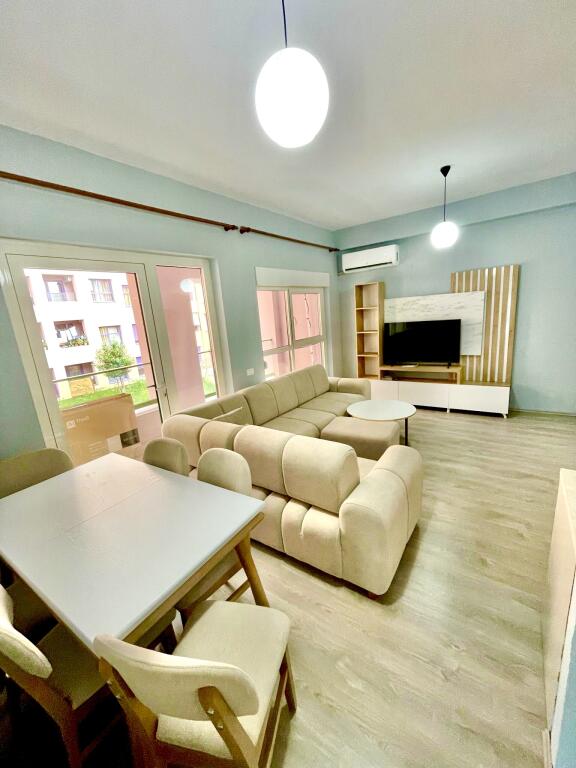 Jepet me qira 2+1 ne Mangalem,Ali Dem,50.000Leke