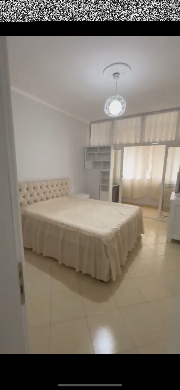 1+1 me Qera 📍Prane square 21 📌550€