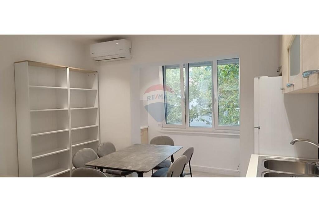 Apartament 1+1 përballë Harry Fulltz