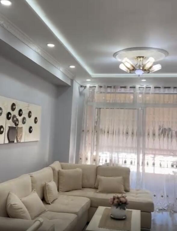 Apartament 2+1 tek Fratari ne Astir!