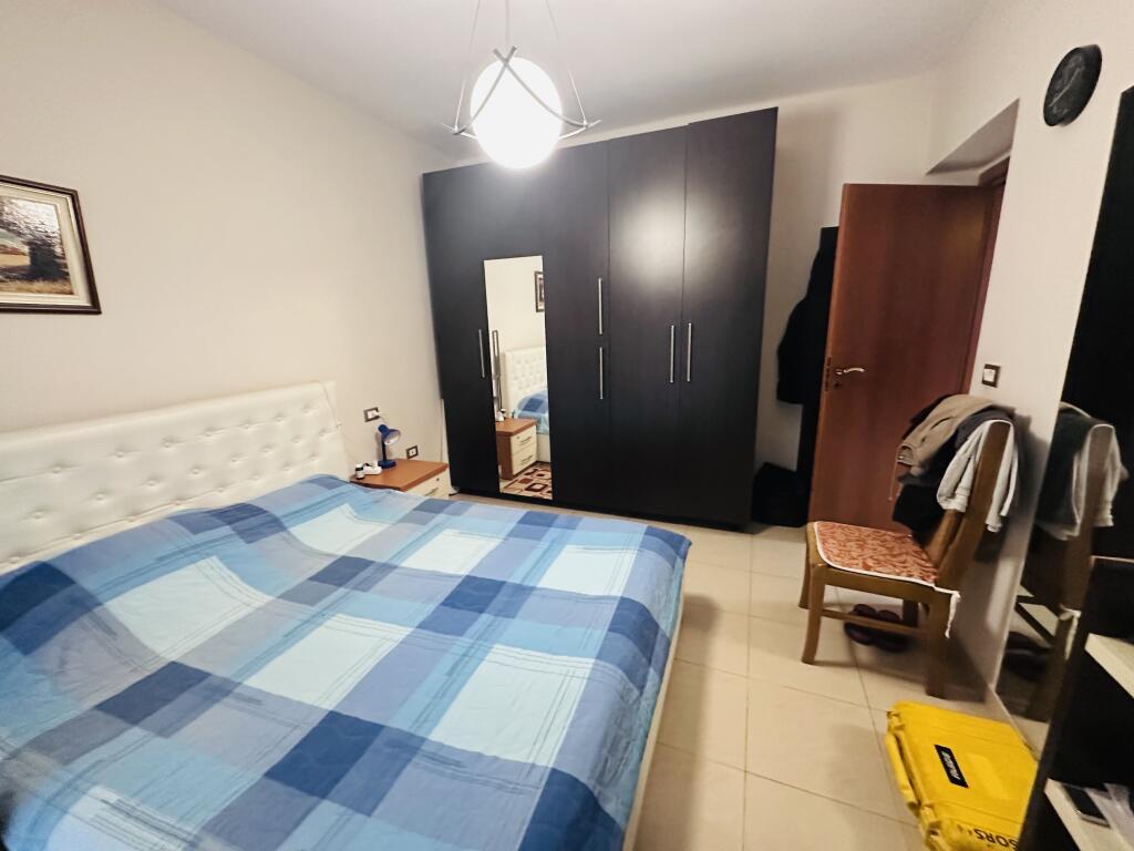 Jepet Me Qera Apartament 2+1+1 Ballkon