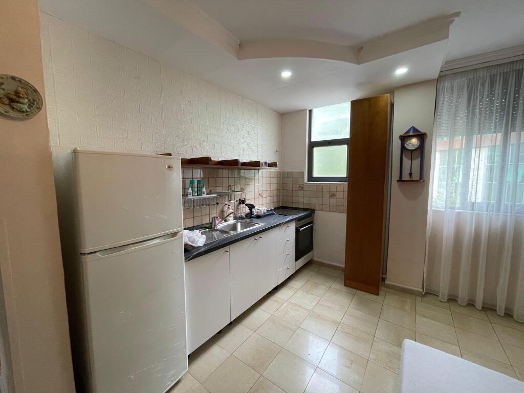 Apartament 1+1, Shkolla e Baletit!