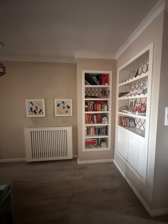 Apartament 2+1, Misto Mame!