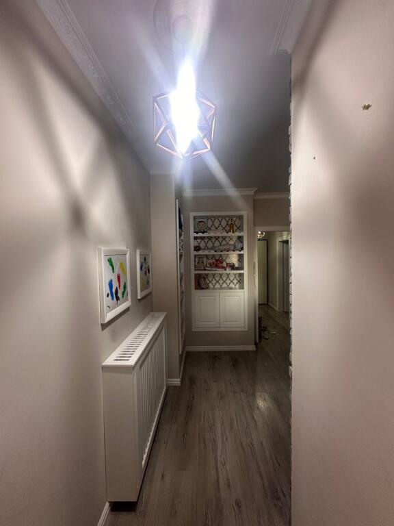 Apartament 2+1, Misto Mame!