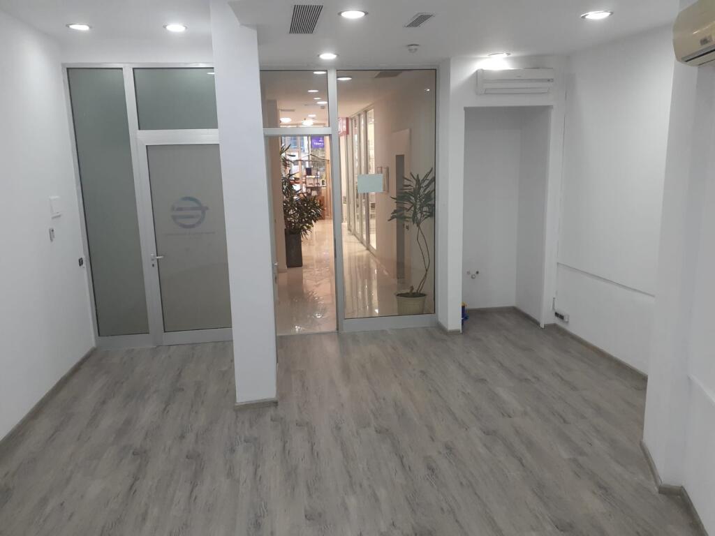Premises for Rent - Myslym Shyri, Opposite the Police Directorate