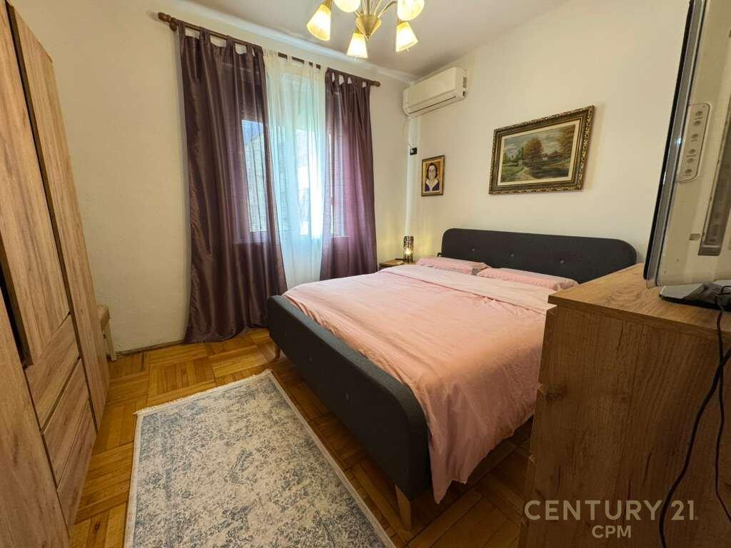Apartament 2+1 per shitje te rruga Mine Peza
