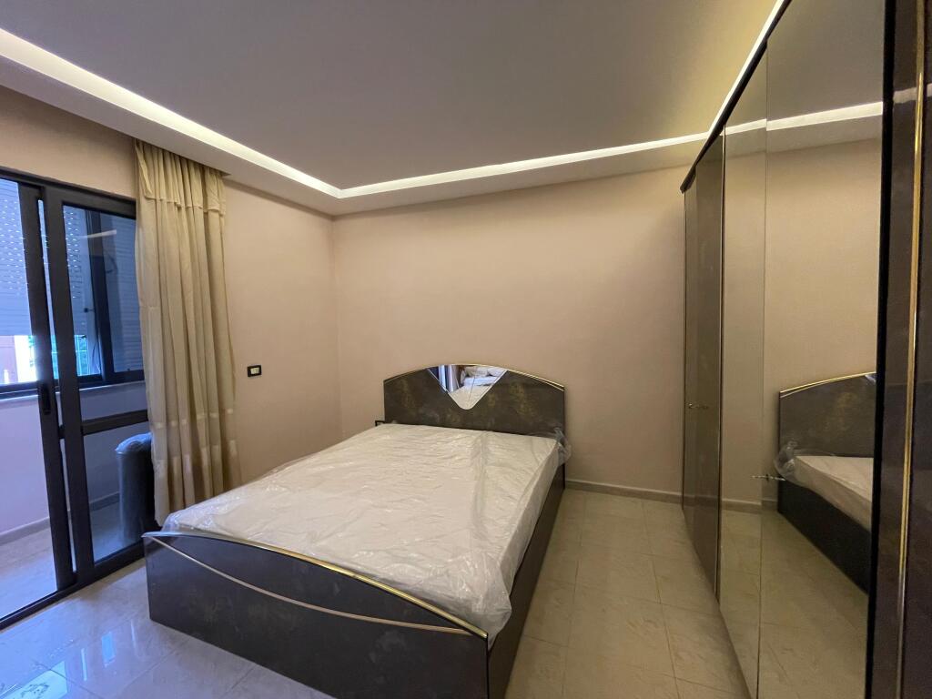 Apartament 1+1, Shkolla e Baletit!