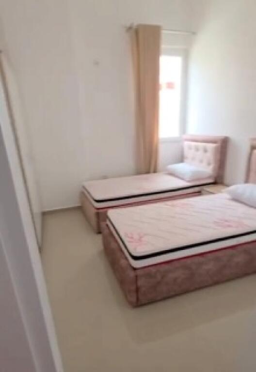Apartament 2+1 mobilim I ri ne Astir me 500€