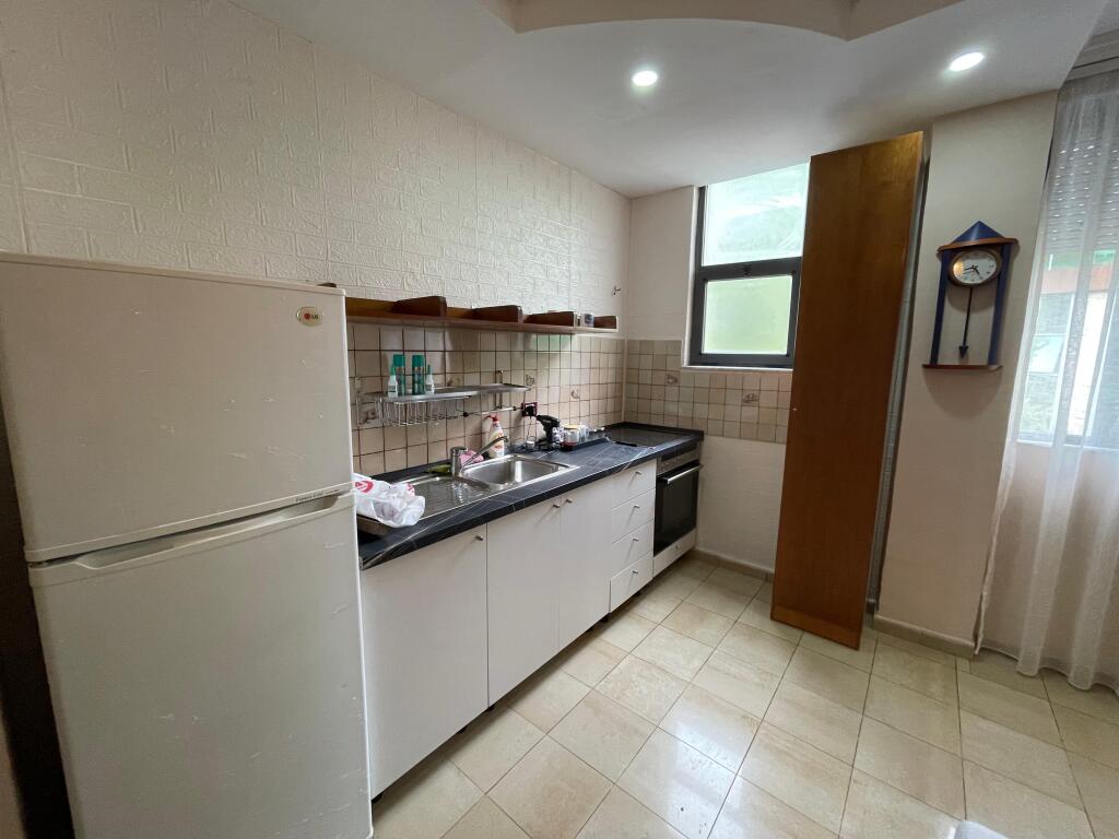 Apartament 1+1, Shkolla e Baletit!