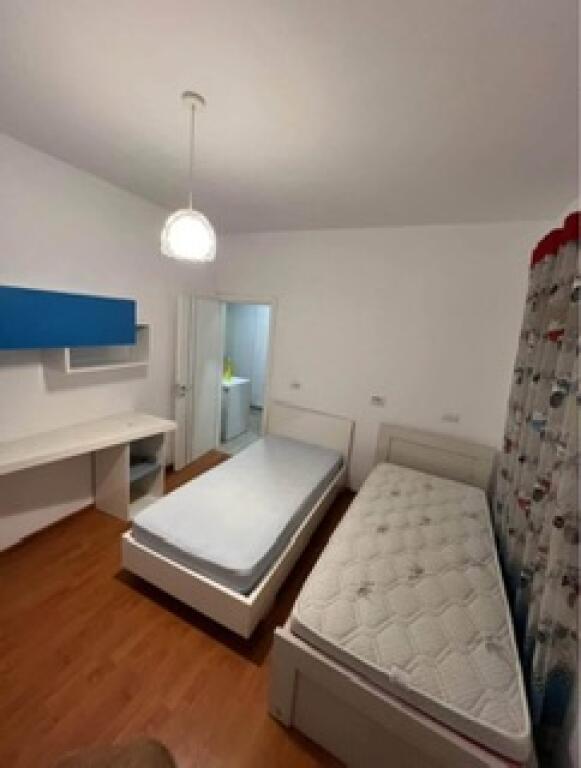 Apartament 2+1+2 te Sauku Ri , Rruge Elbasani me 460€