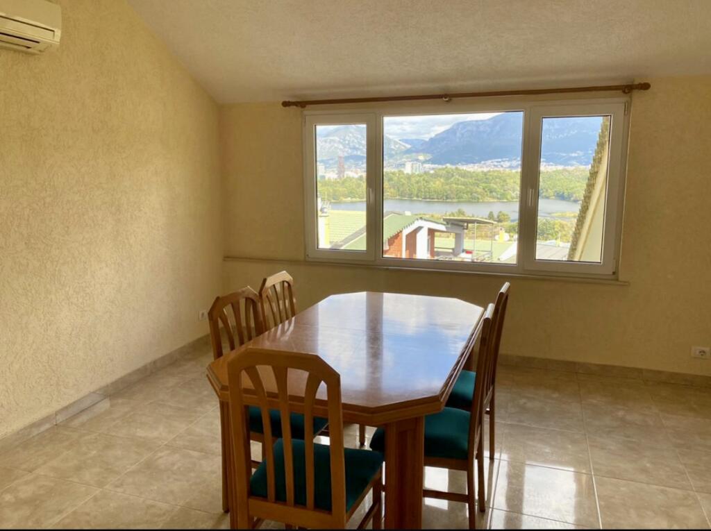 📣 RENT Apartment (Papafingo) 👉 Type 4+1 With 2 Bathrooms And 2 Parking Spaces 📍 Dry Lake, Tirana ✨