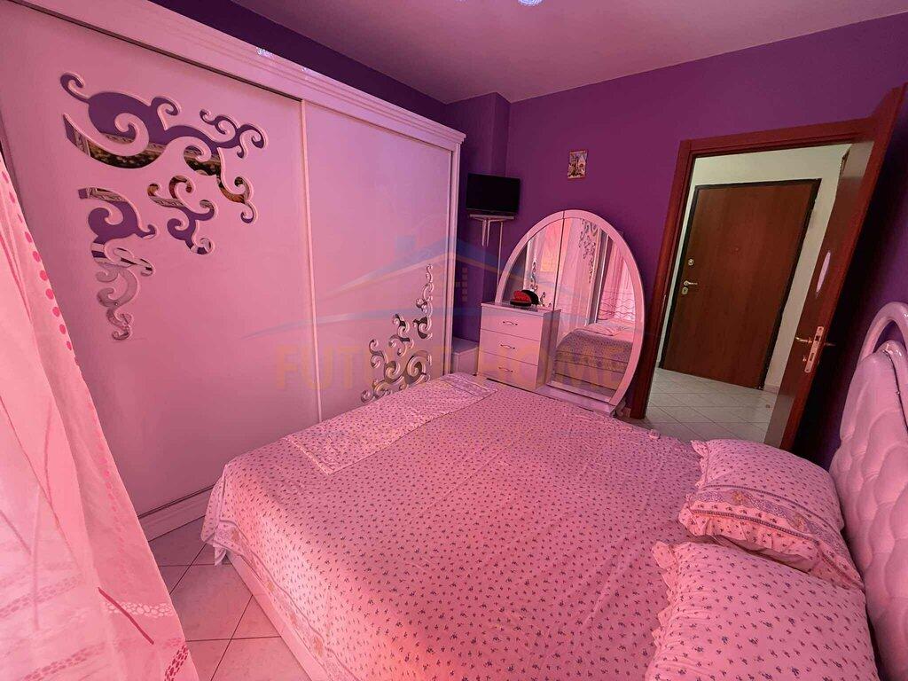 Shitet , Apartament 1+1 , Misto Mame, Tiranë