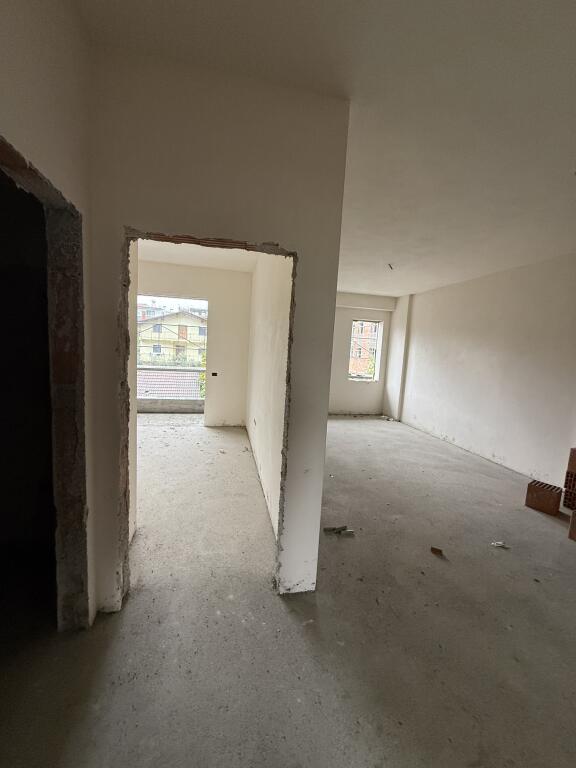 Paskuqan. Business premises for rent 140 M2