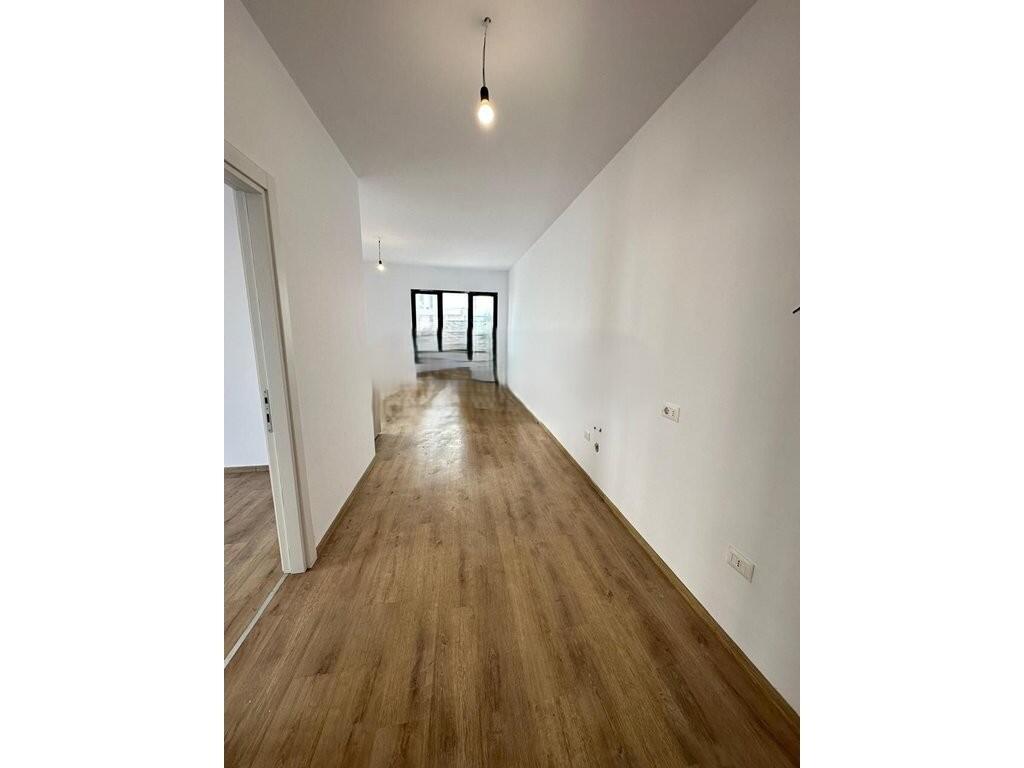 KOMPLEKSI ARLIS, APARTAMENT 2+1 PER QIRA 550 € /Muaj