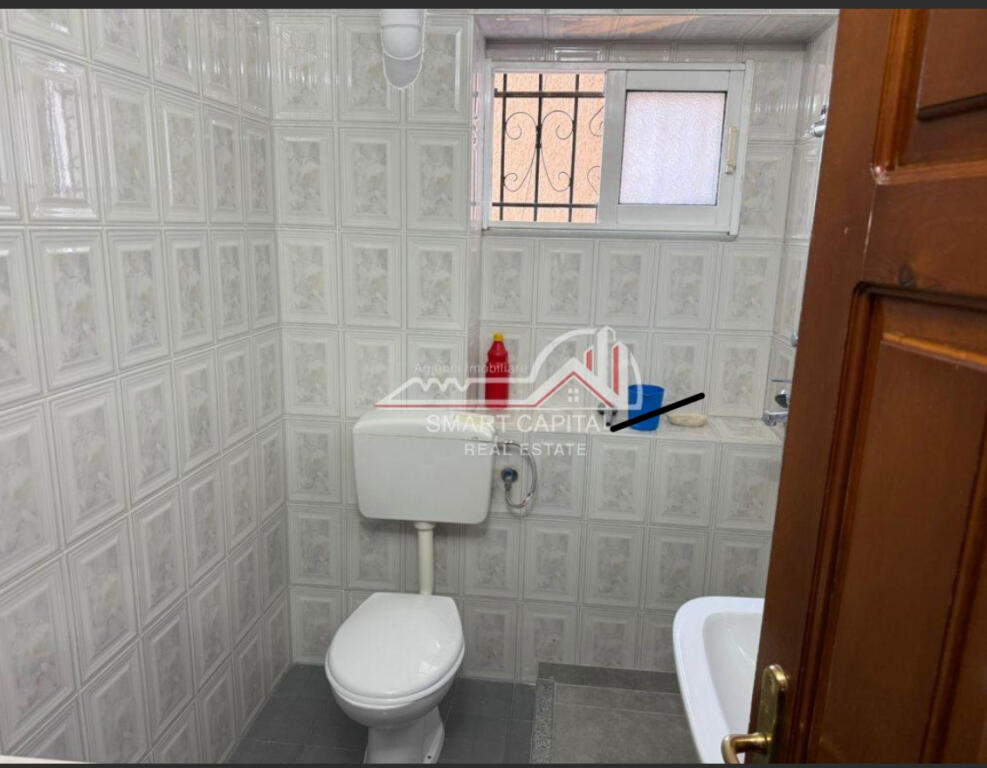 JEPET ME QIRA AFATGJATE APARTAMENT 2+1 NE AFERSI TE ALSES, VLORE!!