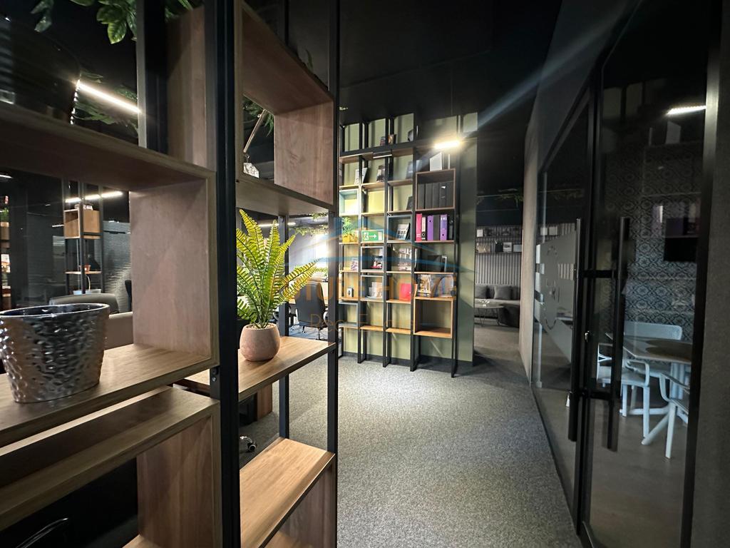 JEPET ME QERA ZYRE TEK DELIJORGJI