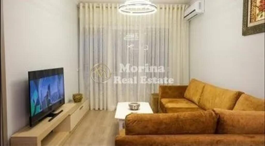 Qera, Apartament 2+1, Blloku, 1200 euro/muaj