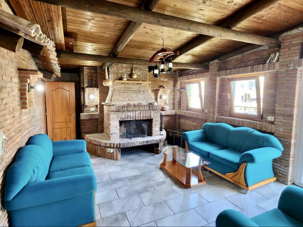 📣 RENT Apartment (Papafingo) 👉 Type 4+1 With 2 Bathrooms And 2 Parking Spaces 📍 Dry Lake, Tirana ✨