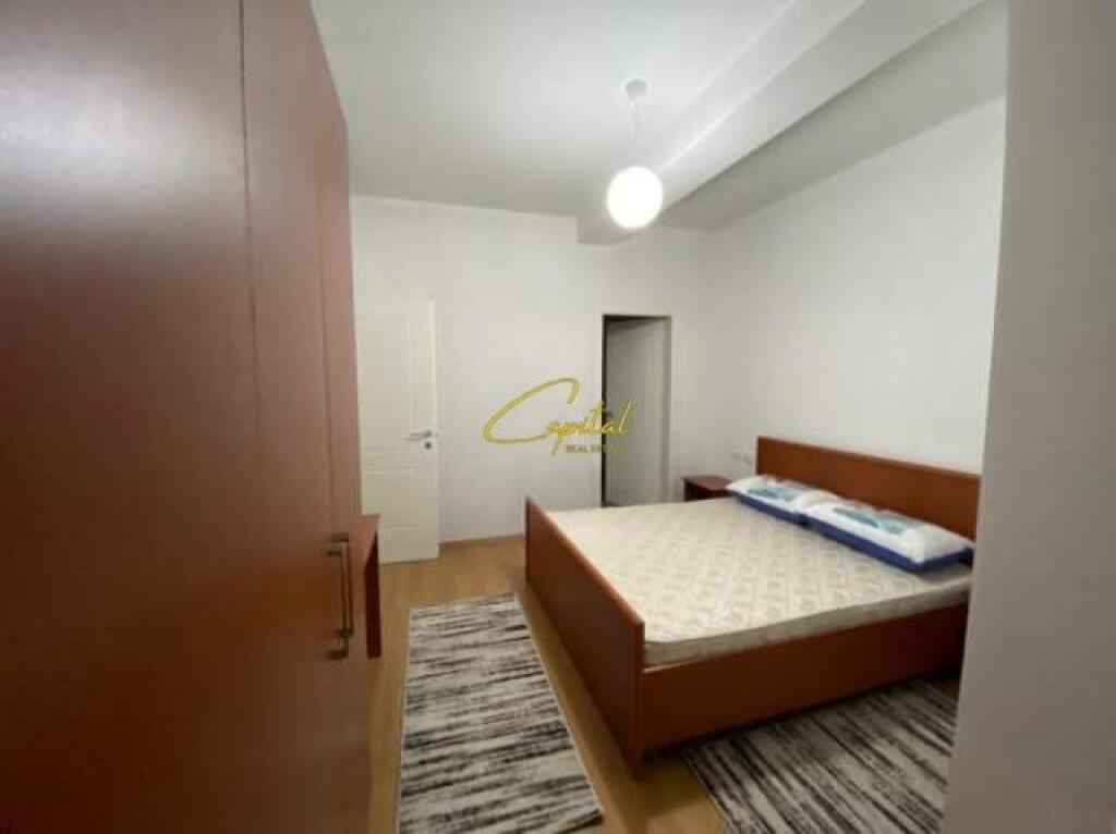 APARTAMENT ME QERA 3+1 5 MAJI 65.000 LEKE