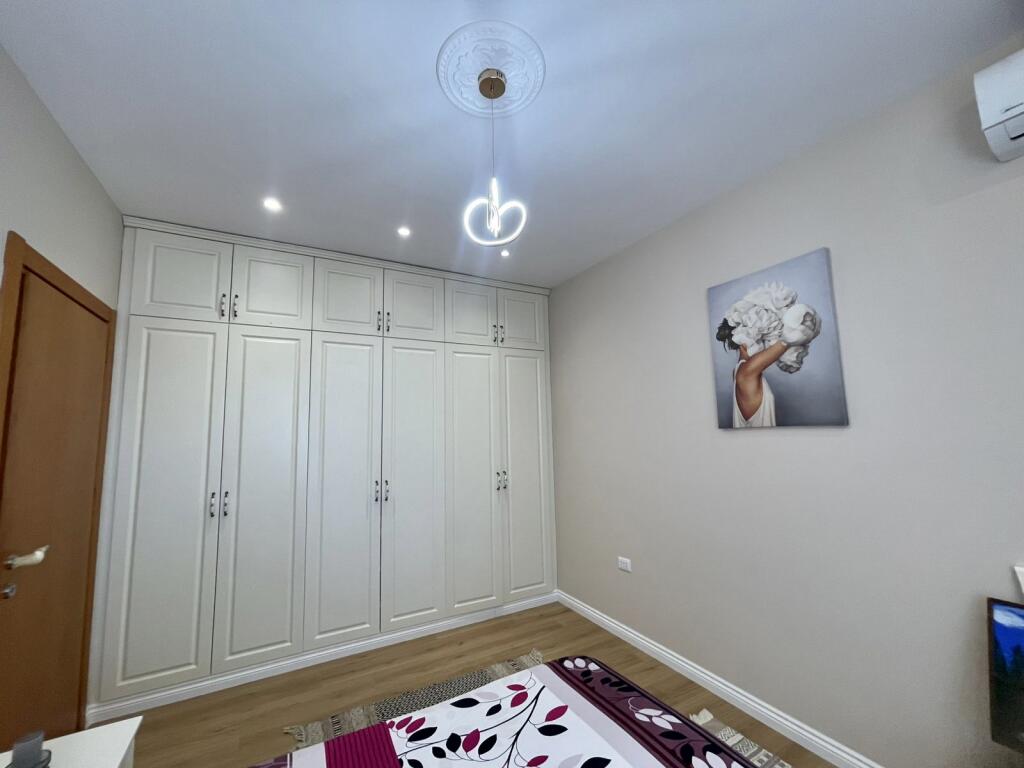 📣 QERA SUPER Apartament 1+1 📍 Perballe Kompleksit Delijorgji 🛣️ Rruga e "Kavajes" ✨