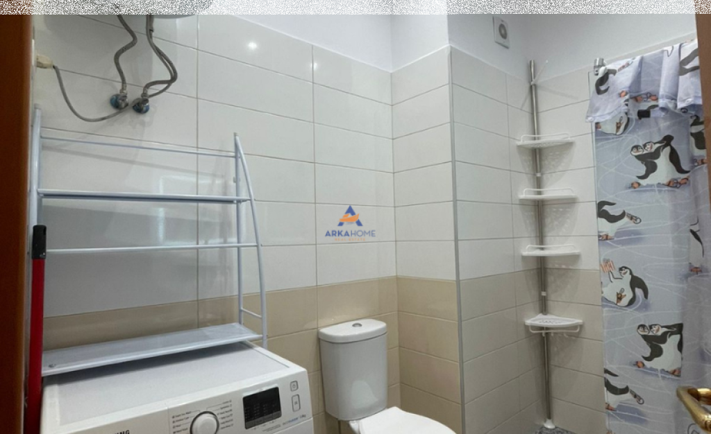 JEPET ME QERA APARTAMENT 1+1+BALLKON "PERBALLE DELIJORGJIT,PALLATI GENIUS" 70.000 LEKE(PAK NEGOCIUESHEM)
