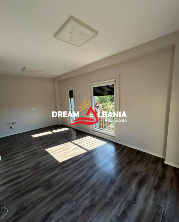 OKAZION—APARTAMENT 2+1 TE QUARTUM