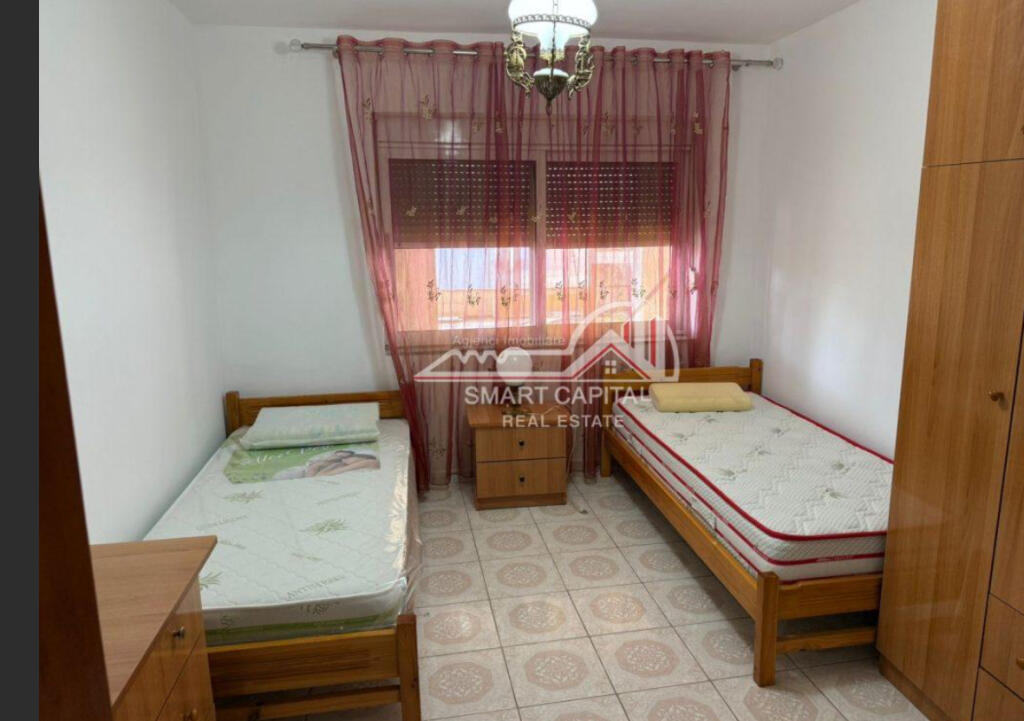 JEPET ME QIRA AFATGJATE APARTAMENT 2+1 NE AFERSI TE ALSES, VLORE!!