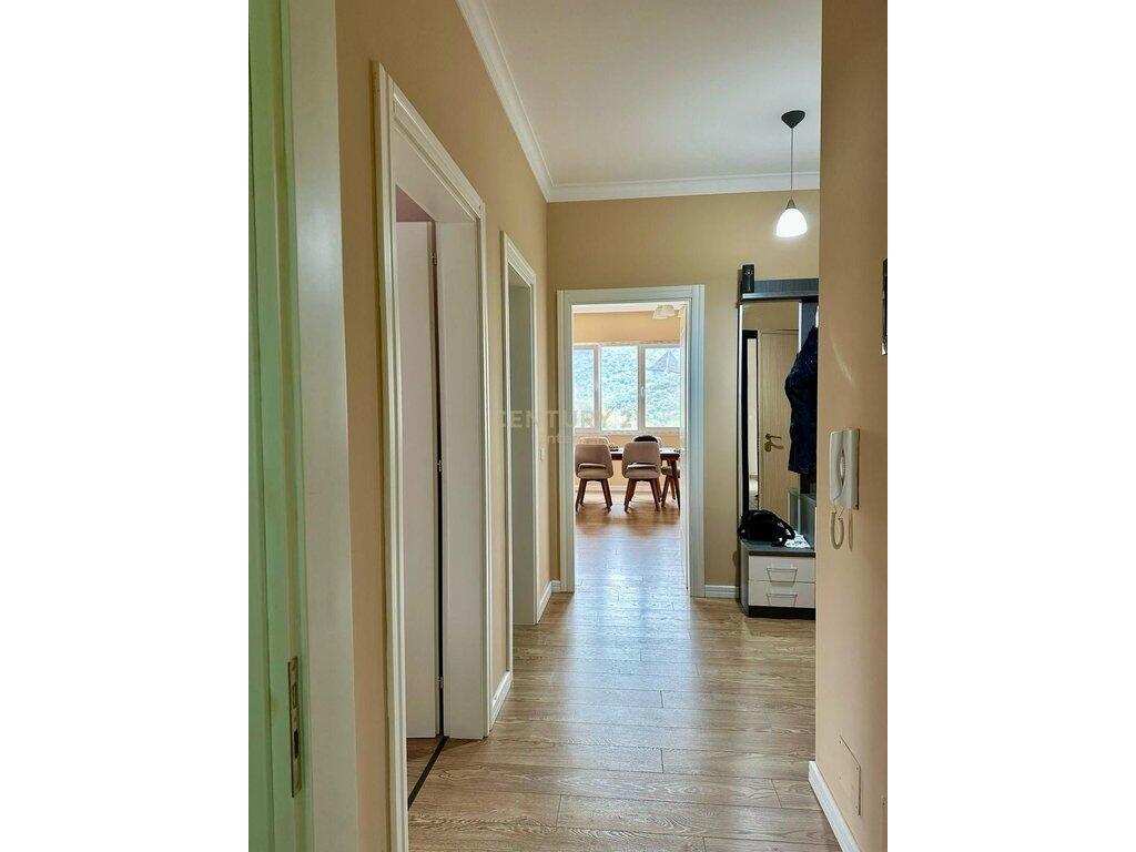 Appartamento 2+1+2 In Vendita a Liqeni i Thate, Tirana 240.000 €