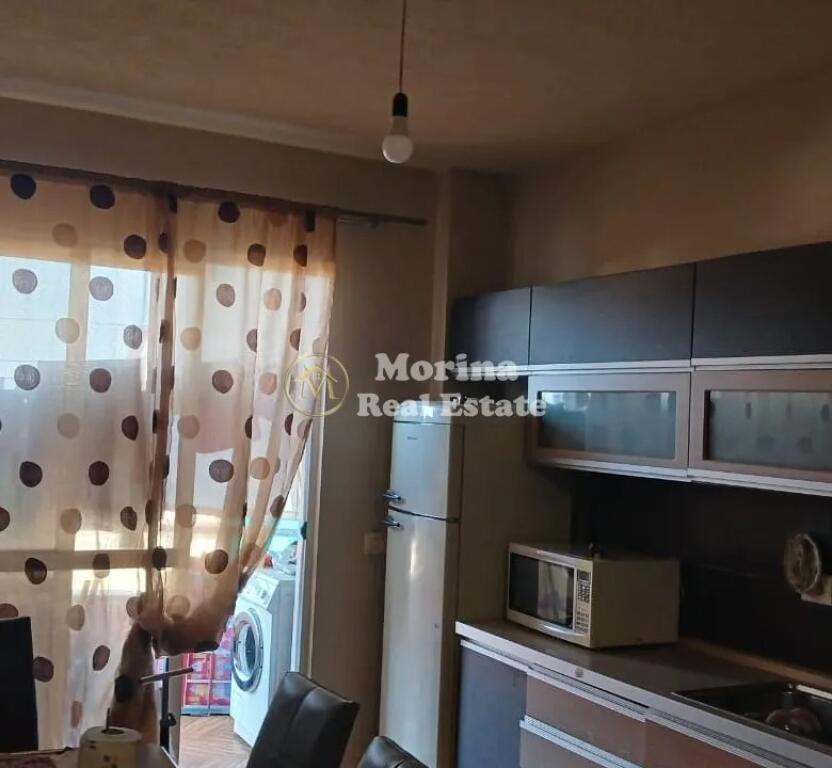 Qera, Apartament 2+1, Fresku, 450euro/muaj