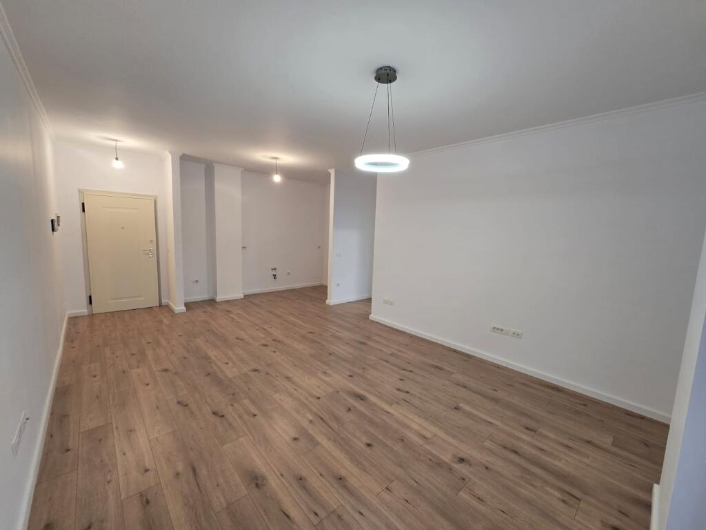 🏡 Shitet apartament 1+1 te Kompleksi Delijorgji, Rruga e Kavajes