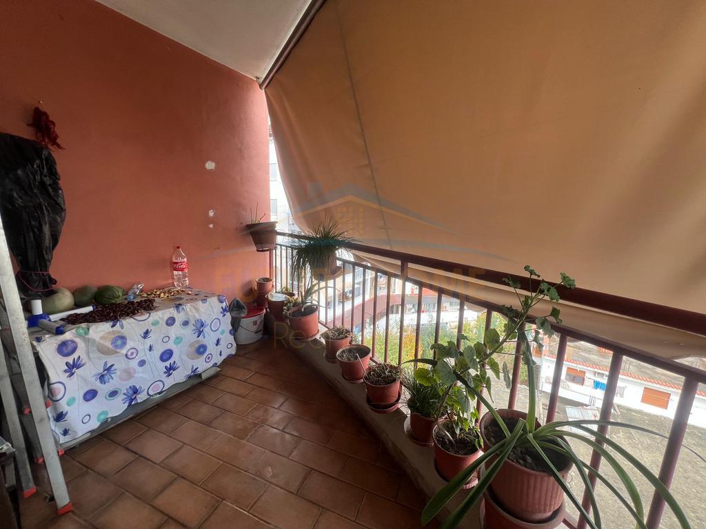 Shitet Apartament 2+1, Misto Mame