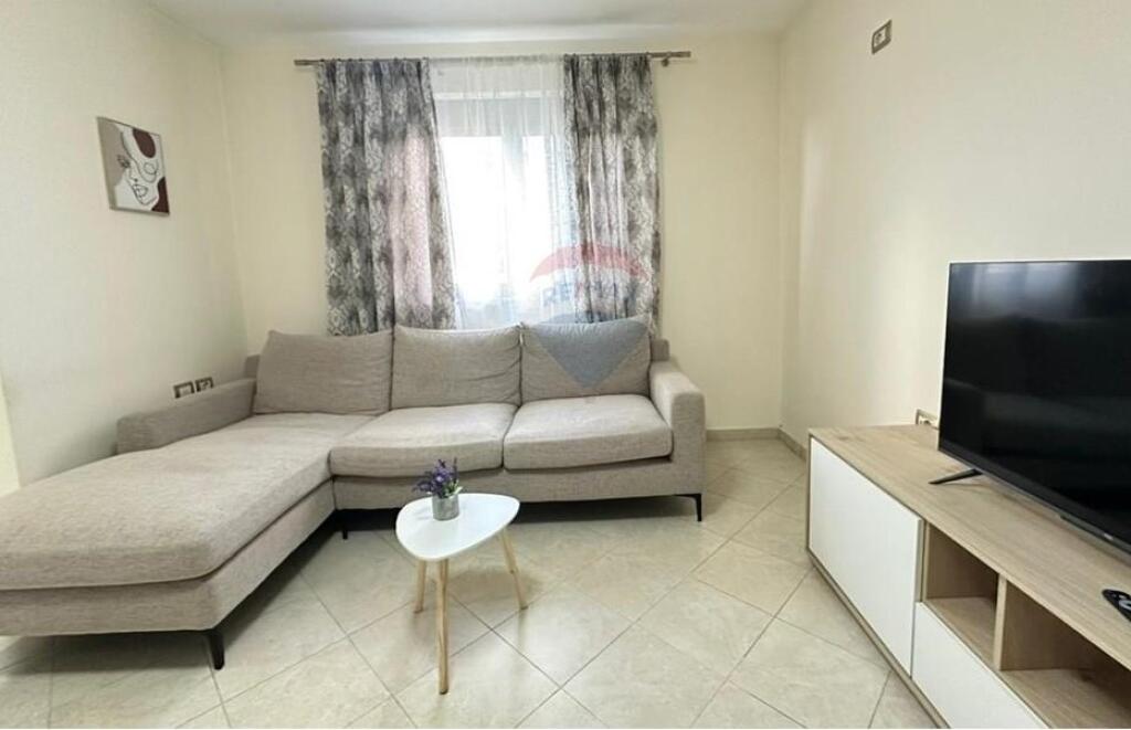 Shitet Apartament 1+1, Oxhaku Tirane
